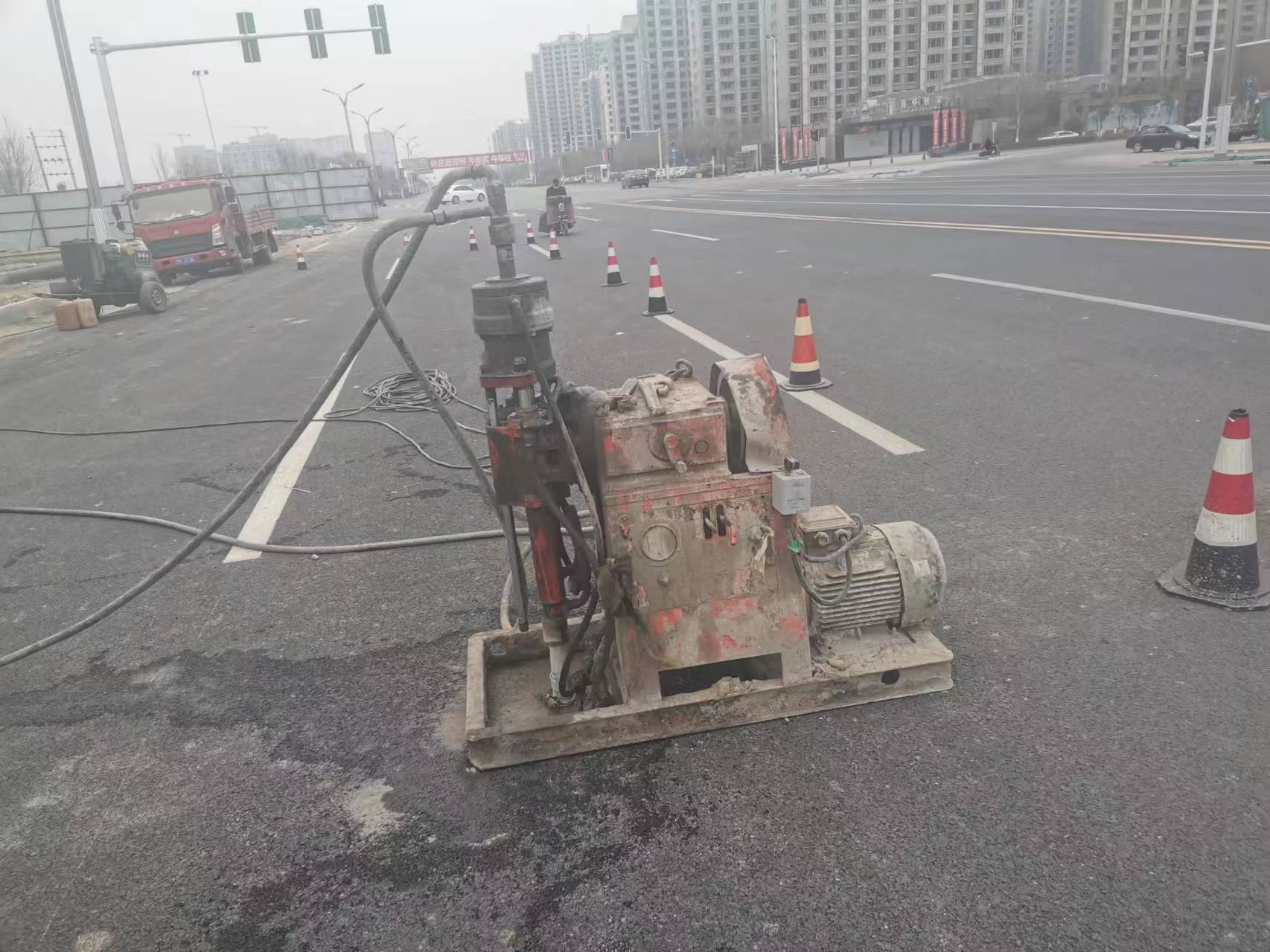 福泉路基注浆